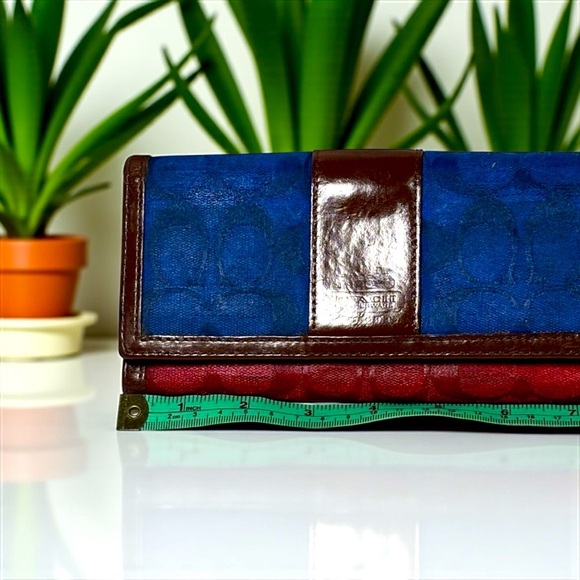 Handpainted Coach Signature Wallet - Picture 1 of 13